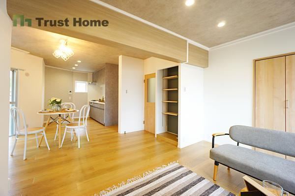 2LDK apartment in Amagasaki, Hyogo - Photo 1