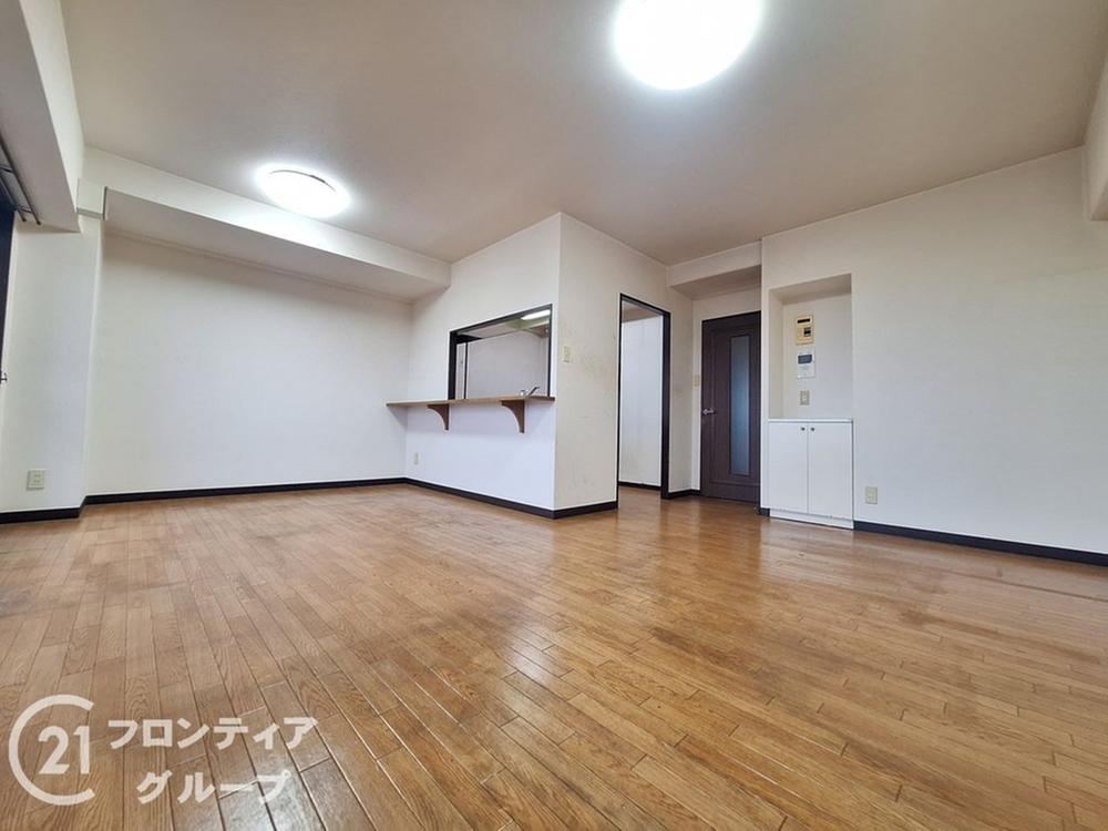 3LDK apartment in Himeji, Hyogo - Photo 1