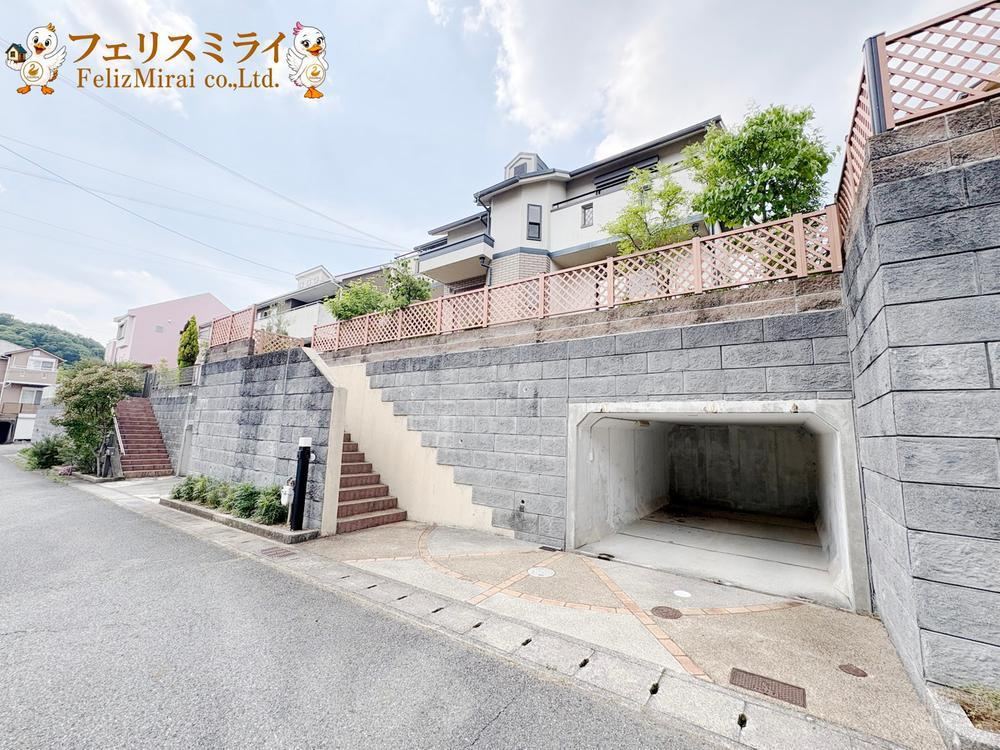 4LDK house in Nishinomiya, Hyogo - Photo 1