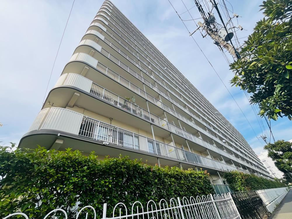 3LDK apartment in Koto Ward, Tokyo - Photo 1