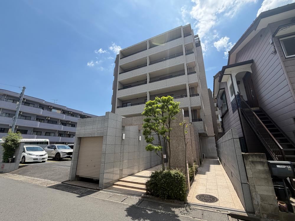 3LDK apartment in Nakahara Ward, Kawasaki, Kanagawa - Photo 1