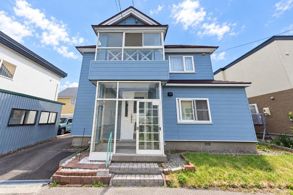 4LDK house in Higashi Ward, Sapporo, Hokkaido - Photo 1