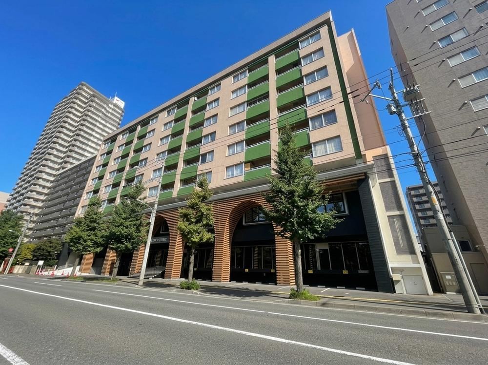 2LDK apartment in Chuo Ward, Sapporo, Hokkaido - Photo 1