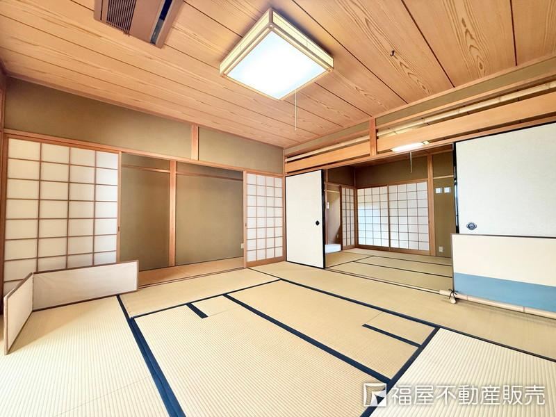 5LDK+S house in Nakagyo Ward, Kyoto - Photo 1