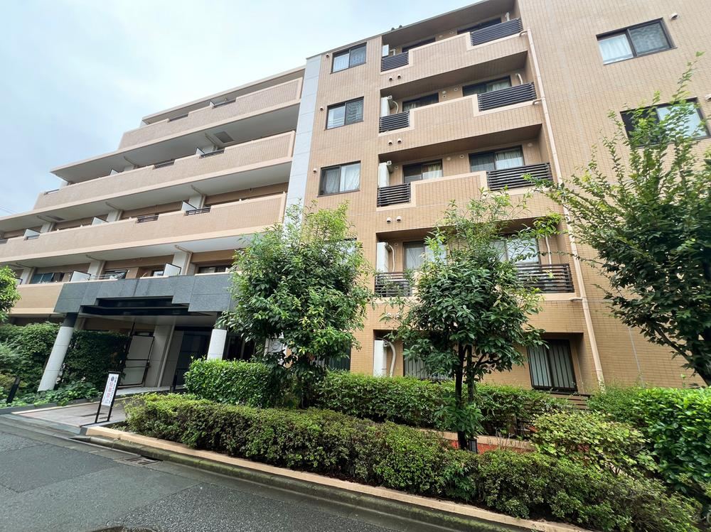 3LDK apartment in Nakahara Ward, Kawasaki, Kanagawa - Photo 1