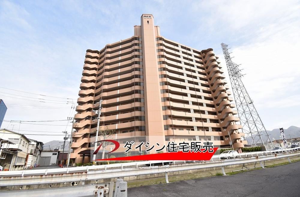 3LDK apartment in Kaita, Aki District, Hiroshima - Photo 1
