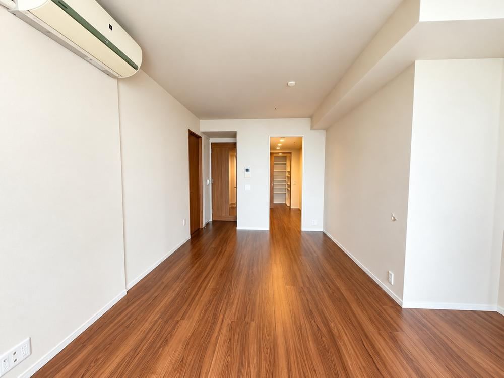 2LDK apartment in Kashiwa, Chiba - Photo 1