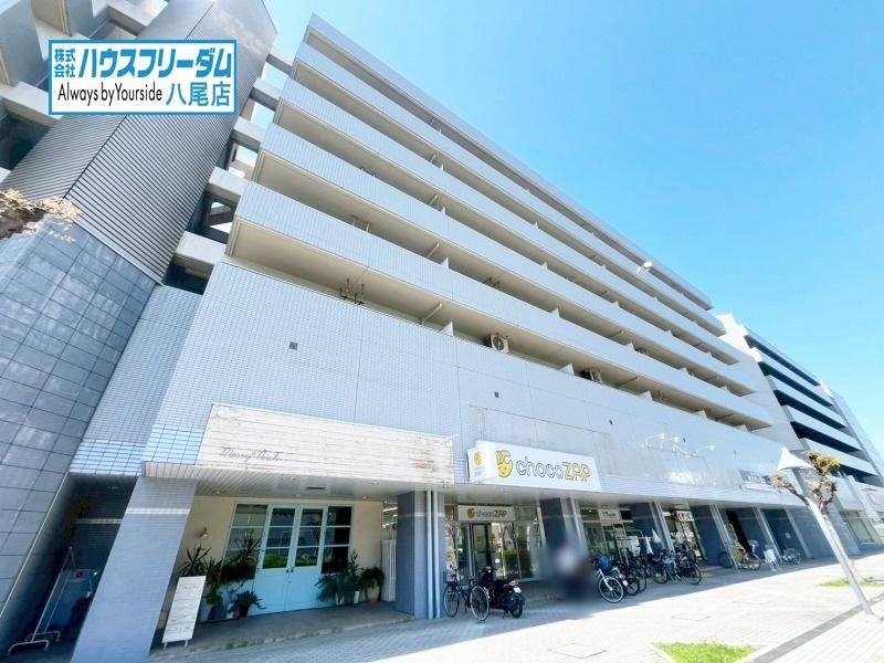 3LDK apartment in Yao, Osaka - Photo 1