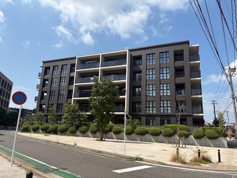 2LDK apartment in Kokurakita Ward, Kitakyushu, Fukuoka - Photo 1