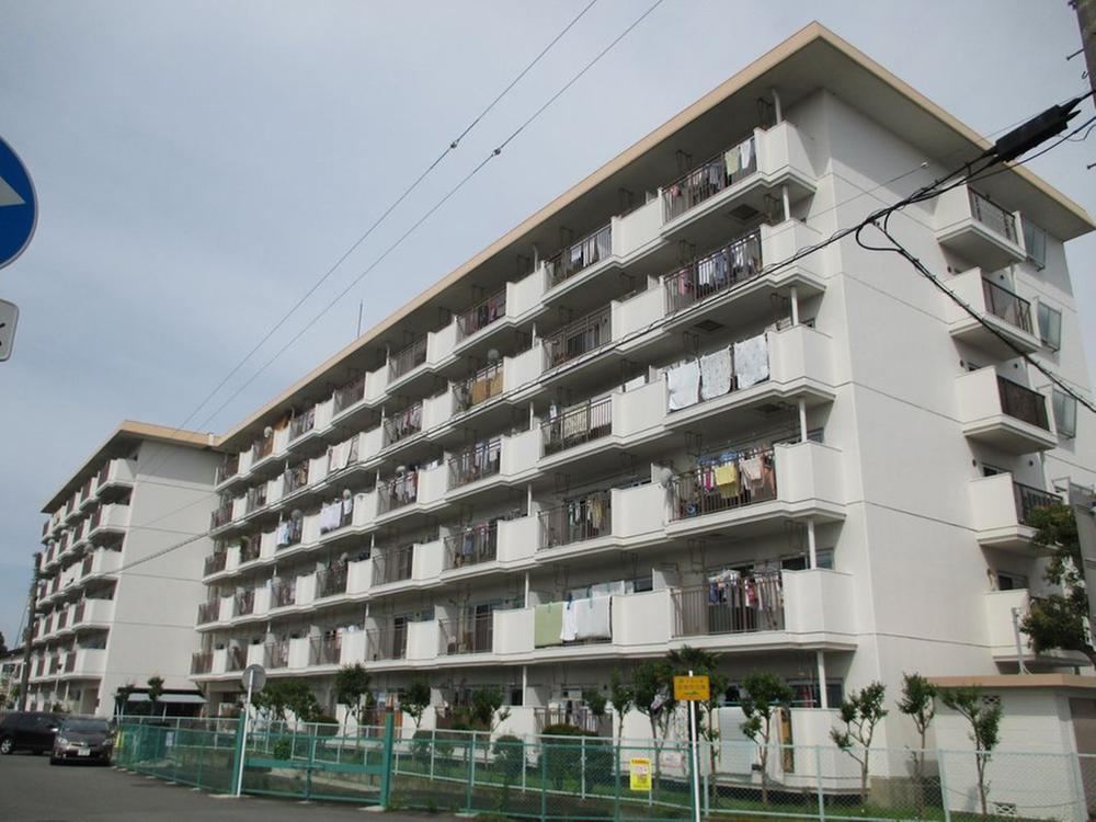 3DK apartment in Numazu, Shizuoka - Photo 1