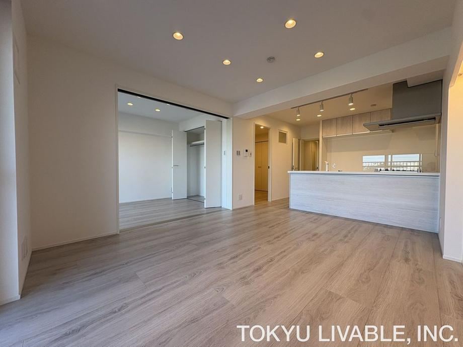 2LDK+S apartment in Miyamae Ward, Kawasaki, Kanagawa - Photo 1