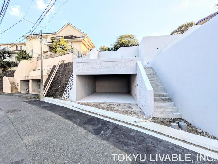232 m² land in Aoba Ward, Yokohama, Kanagawa - Photo 1