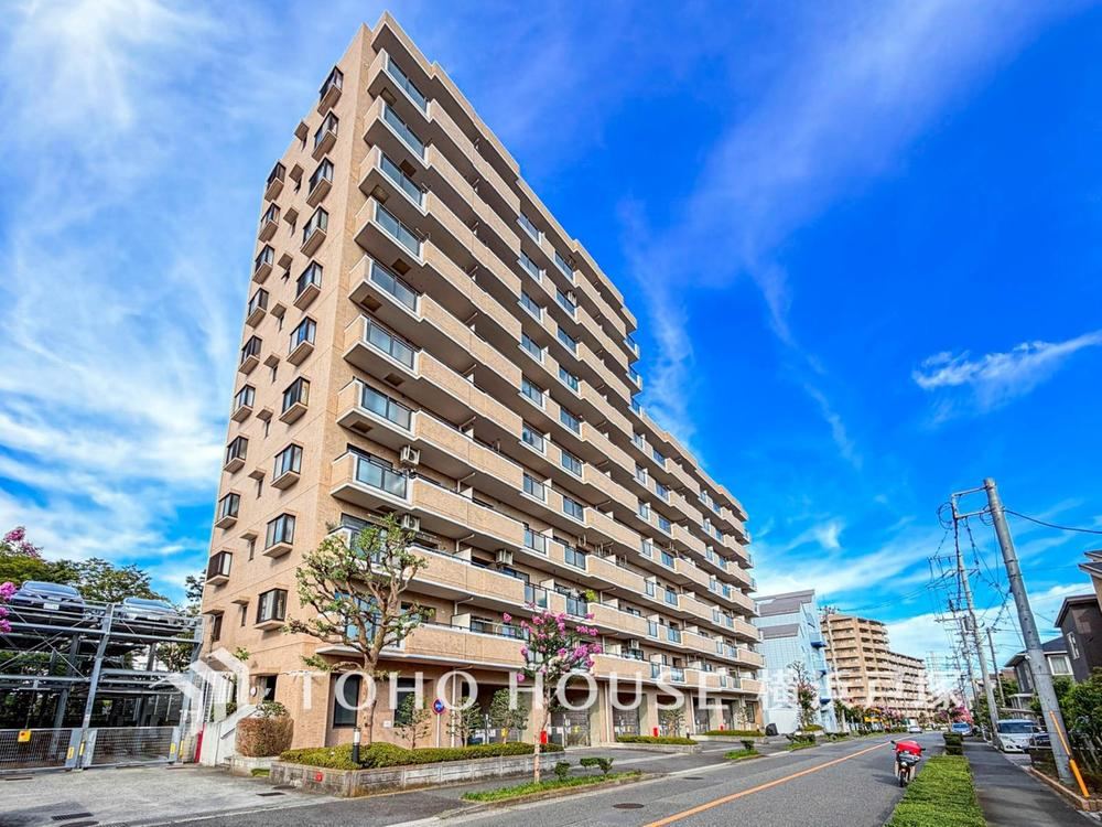 3LDK apartment in Fujisawa, Kanagawa - Photo 1