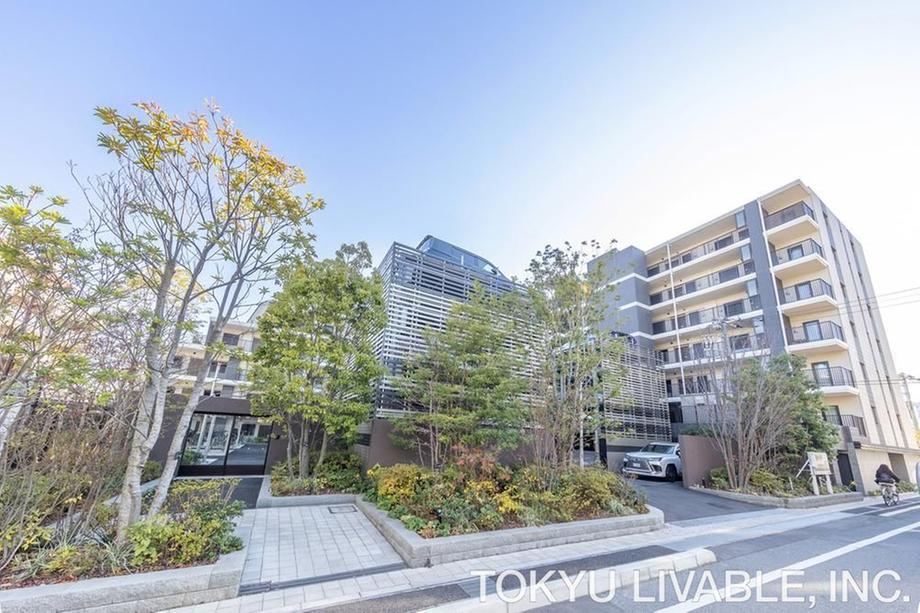3LDK apartment in Funabashi, Chiba - Photo 1