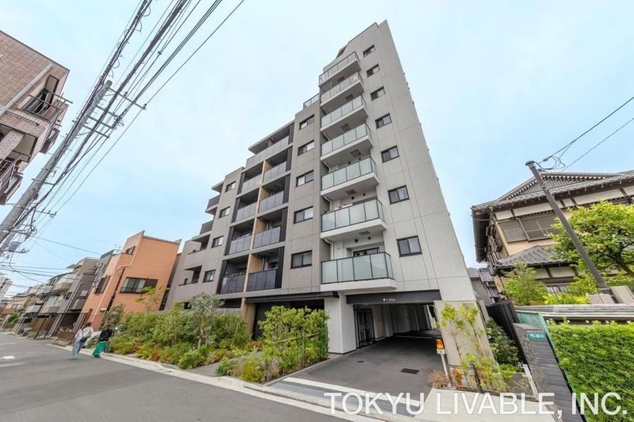 3LDK apartment in Edogawa Ward, Tokyo - Photo 1