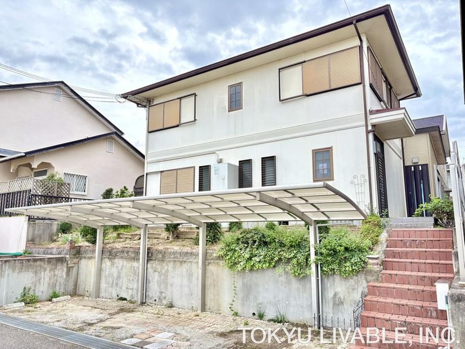 4LDK house in Sanda, Hyogo - Photo 1