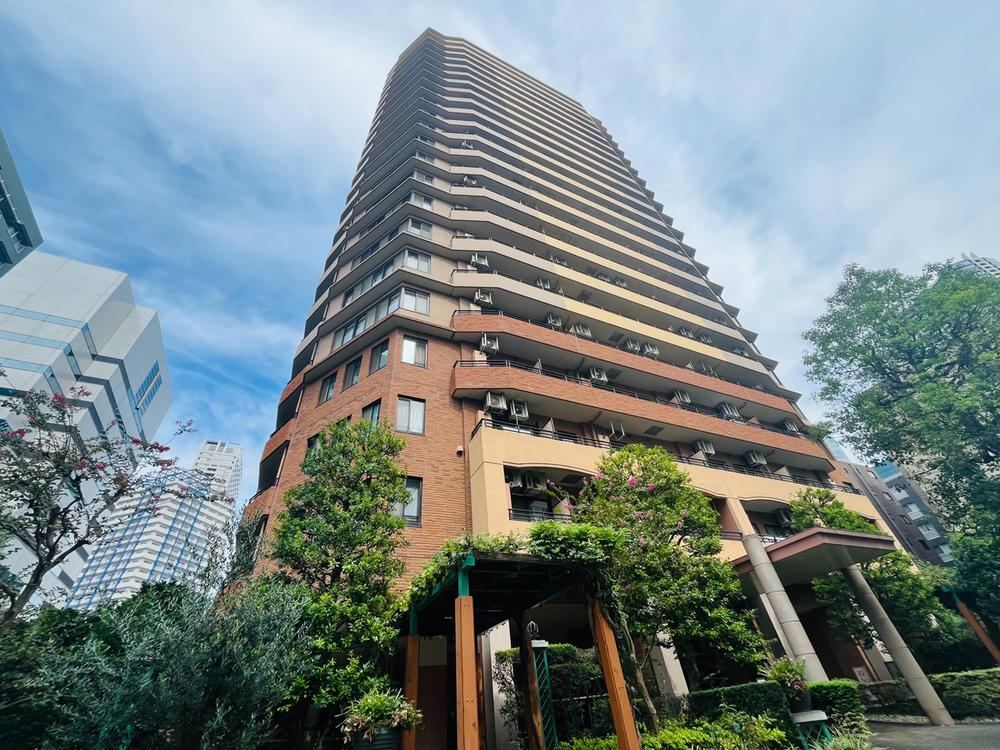 3LDK apartment in Chuo Ward, Tokyo - Photo 1