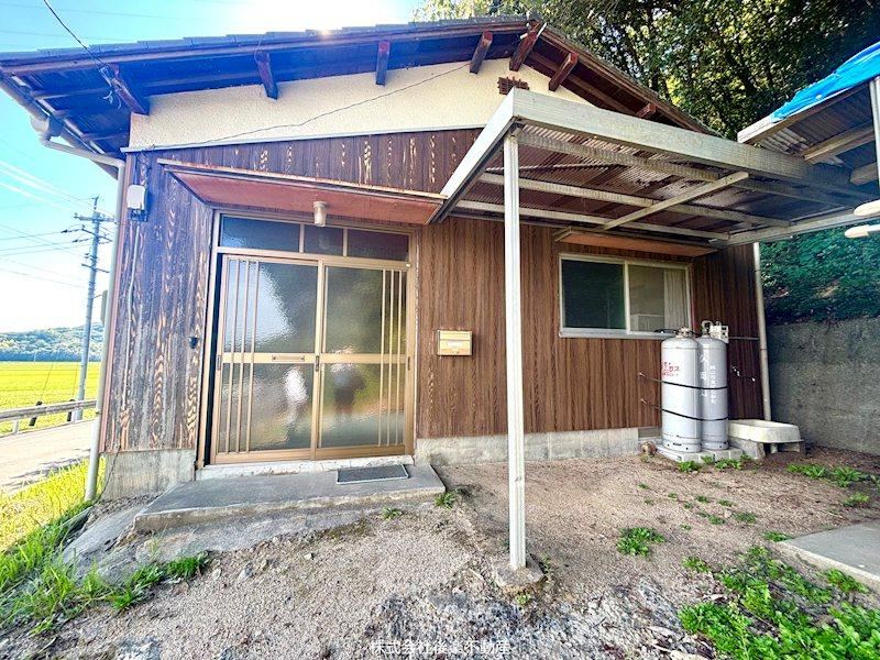 3DK house in Higashi Ward, Okayama - Photo 1