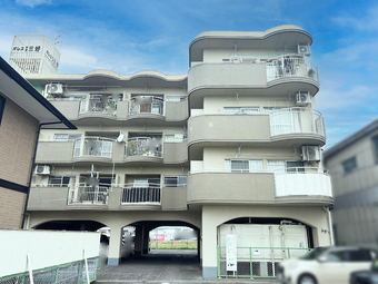 3LDK apartment in Miyoshi