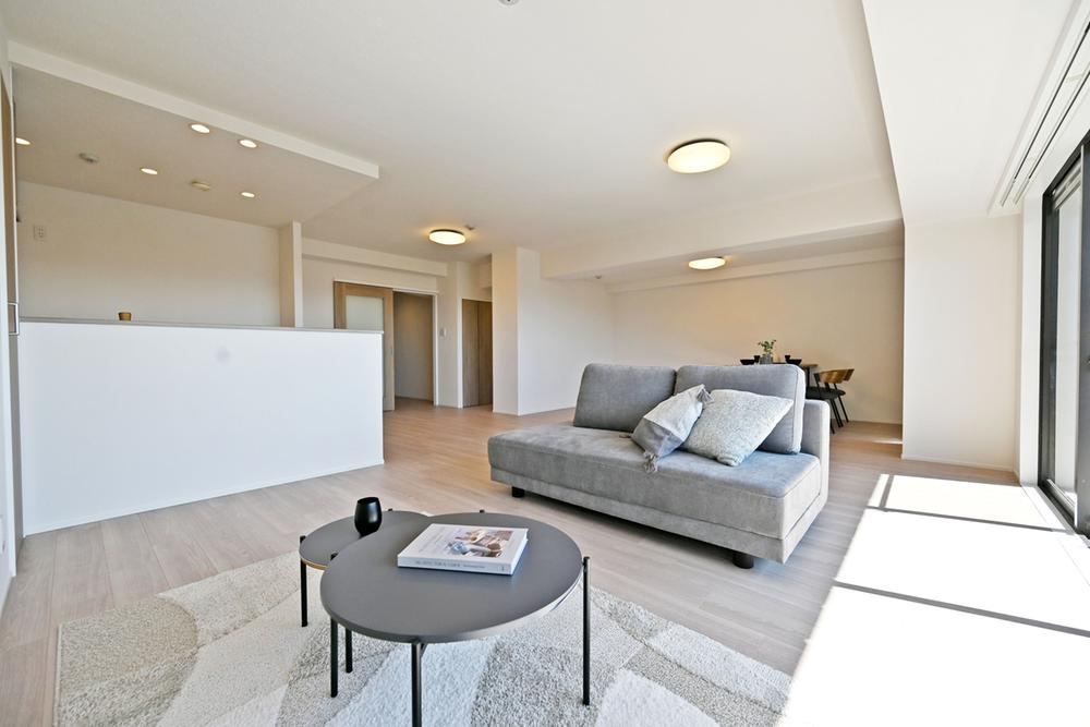 3LDK+S apartment in Nishinomiya, Hyogo - Photo 1