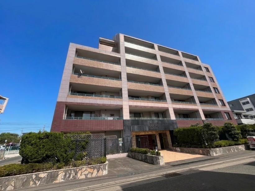 4LDK apartment in Higashi Ward, Fukuoka - Photo 1