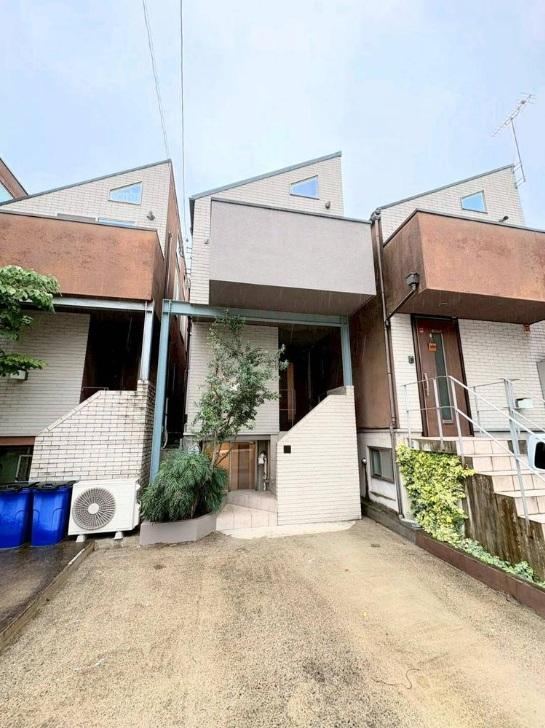 3LDK house in Setagaya Ward, Tokyo - Photo 1