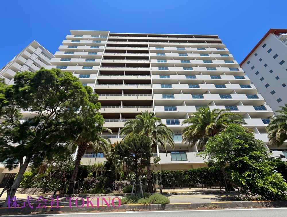 3LDK apartment in Tomigusuku, Okinawa - Photo 1