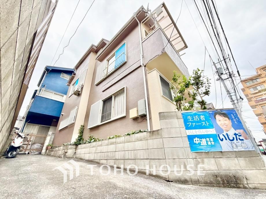 4DK house in Itabashi Ward, Tokyo - Photo 1