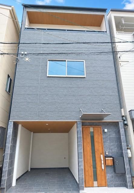 3LDK house in Tsurumi Ward, Osaka - Photo 1