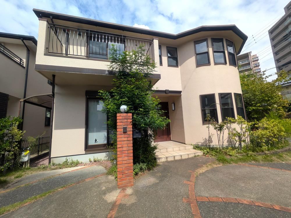 5LDK house in Yawata, Kyoto - Photo 1