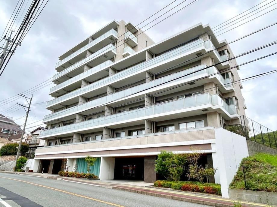4LDK apartment in Chuo Ward, Fukuoka - Photo 1