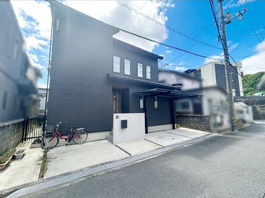 3LDK+S house in Asaminami Ward, Hiroshima - Photo 1