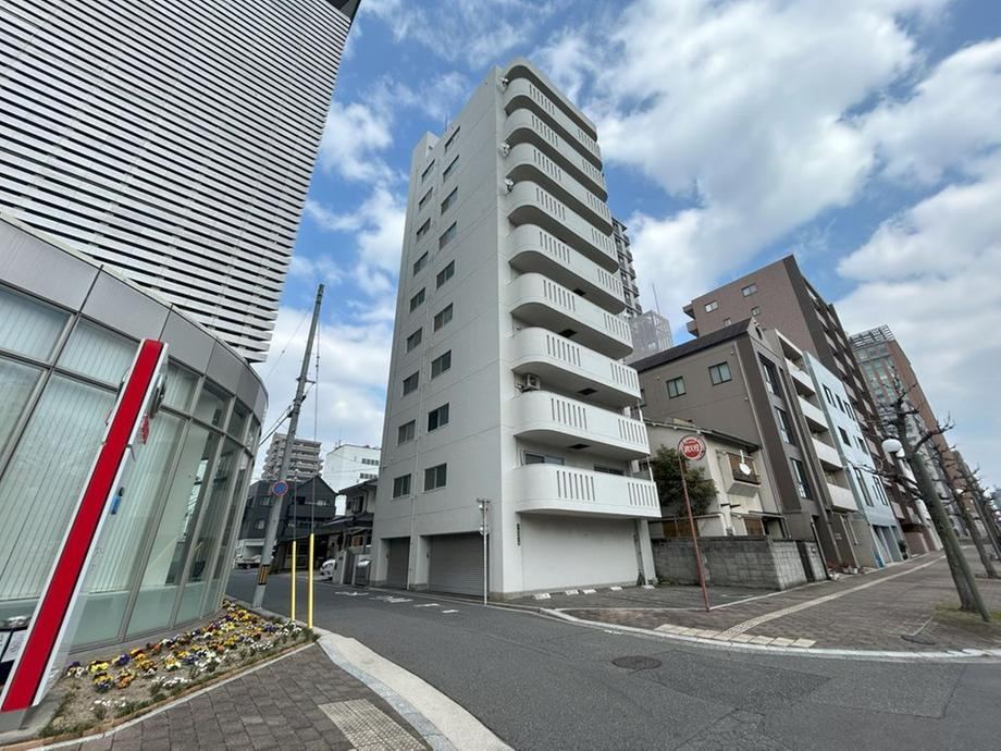 3LDK apartment in Nishi Ward, Hiroshima - Photo 1