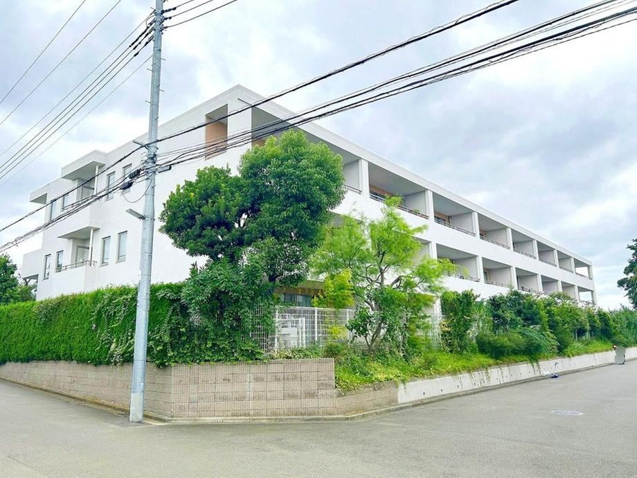 3LDK apartment in Kohoku Ward, Yokohama, Kanagawa - Photo 1