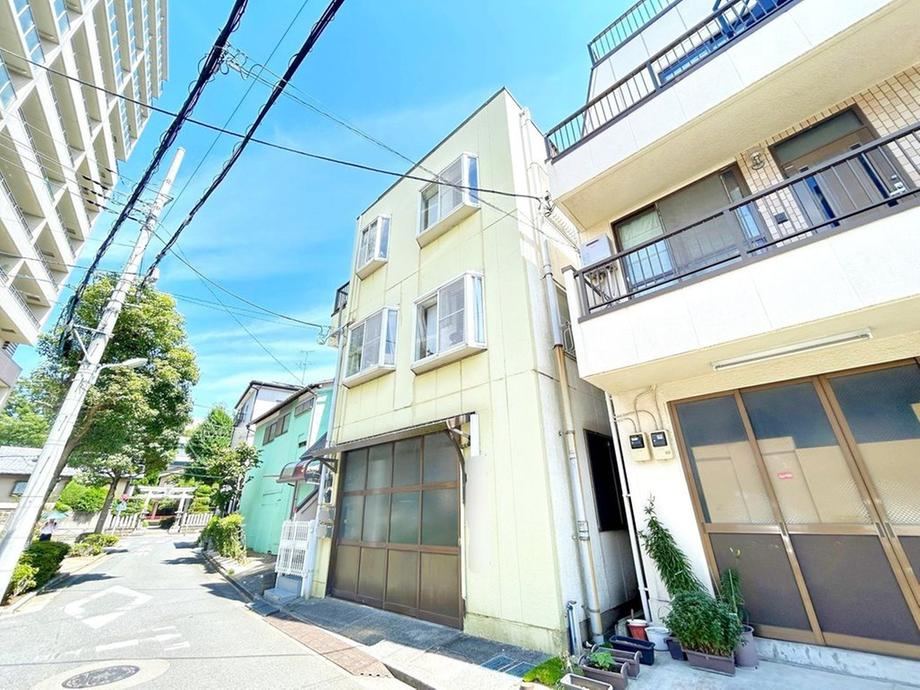 2K house in Katsushika Ward, Tokyo - Photo 1