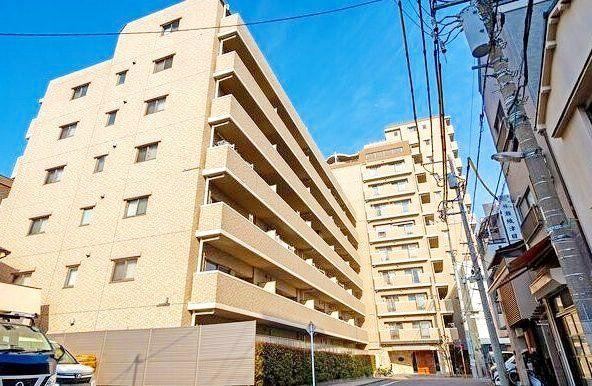 3LDK apartment in Koto Ward, Tokyo - Photo 1