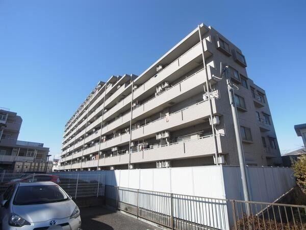 3LDK apartment in Kawagoe, Saitama - Photo 1