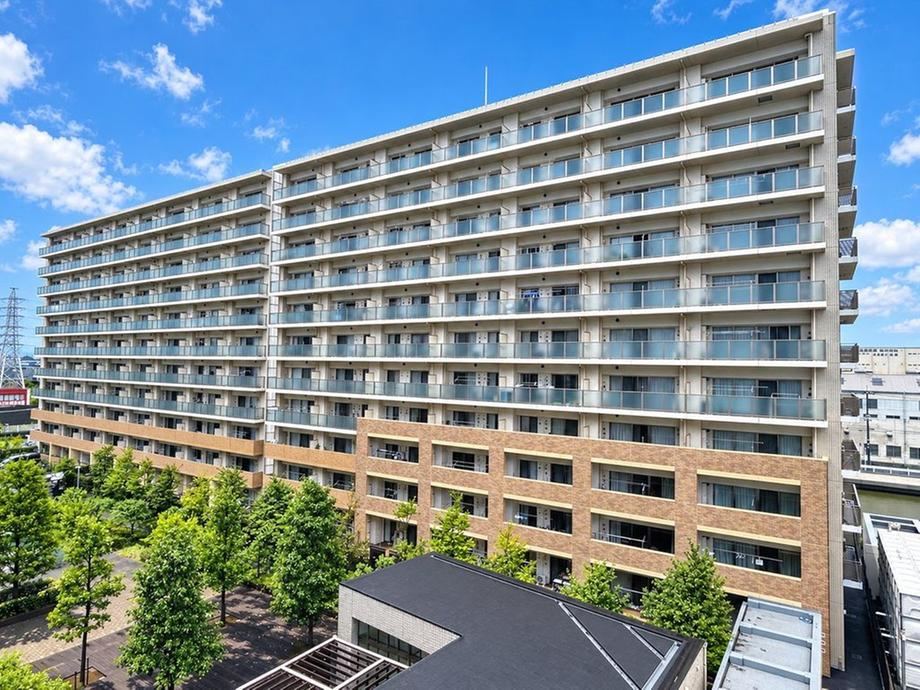 4LDK apartment in Ichihara, Chiba - Photo 1