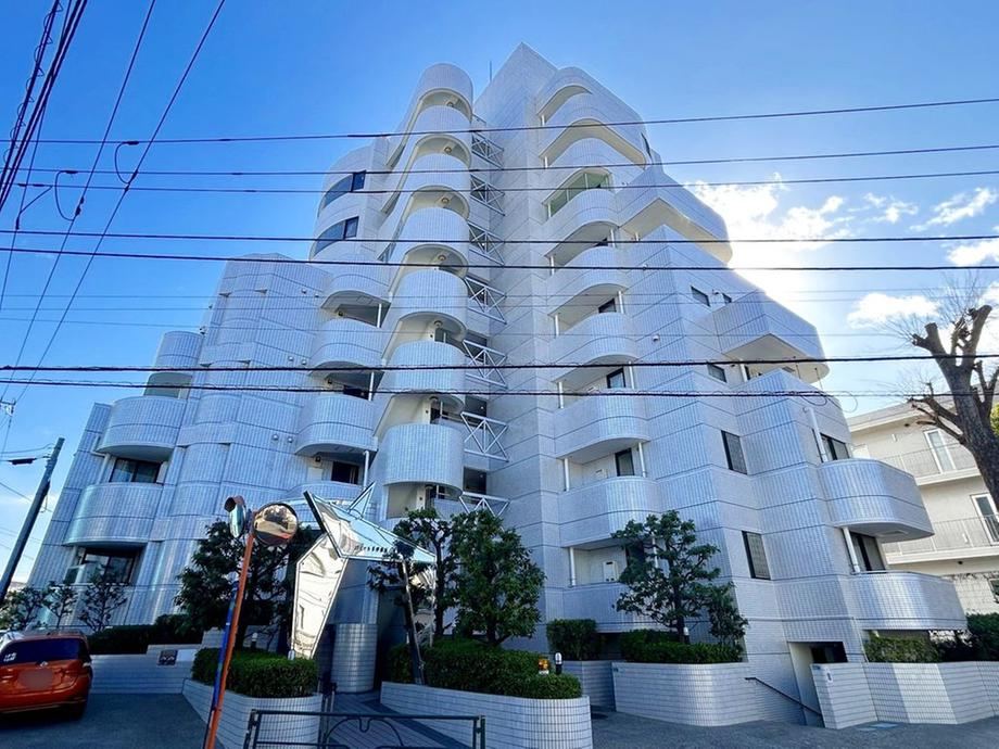 3LDK apartment in Kokubunji, Tokyo - Photo 1