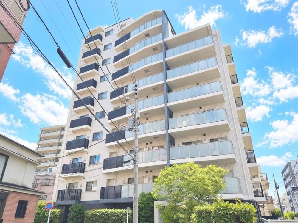 2LDK apartment in Arakawa Ward, Tokyo - Photo 1