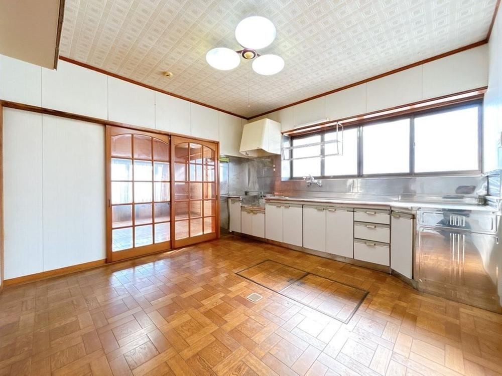 6LDK house in Sakata, Yamagata - Photo 1