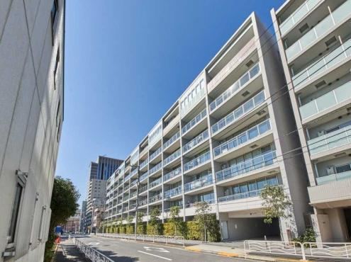 3LDK apartment in Koto Ward, Tokyo - Photo 1