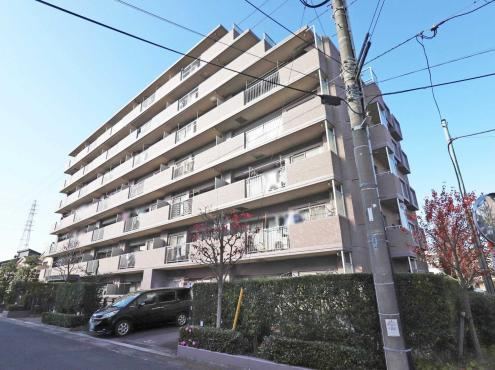 3LDK apartment in Kita Ward, Saitama - Photo 1