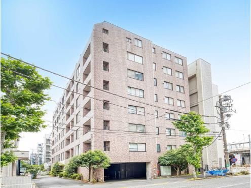 2LDK apartment in Shibuya Ward, Tokyo - Photo 1