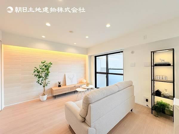1LDK apartment in Ayase, Kanagawa - Photo 1
