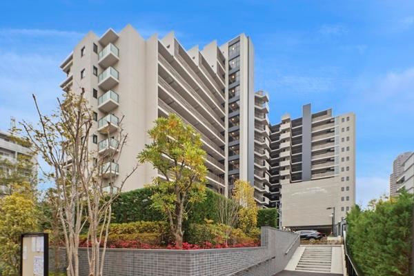 3LDK apartment in Koto Ward, Tokyo - Photo 1