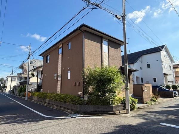 3LDK+S house in Setagaya Ward, Tokyo - Photo 1