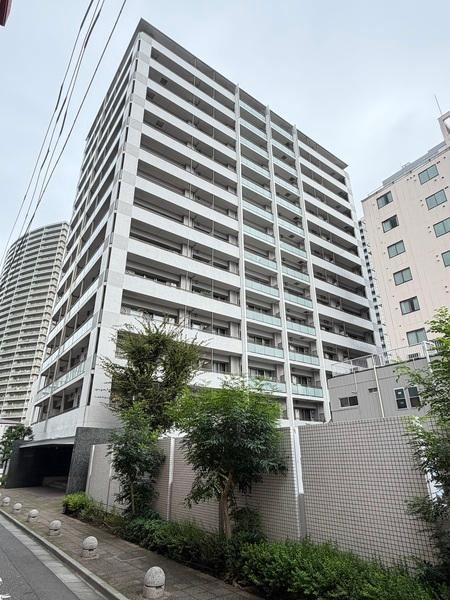 1LDK apartment in Shinagawa Ward, Tokyo - Photo 1