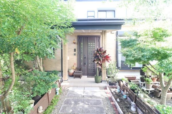 5LDK house in Suruga Ward, Shizuoka - Photo 1