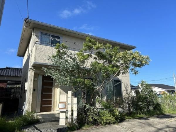 4LDK house in Miyazaki, Miyazaki - Photo 1